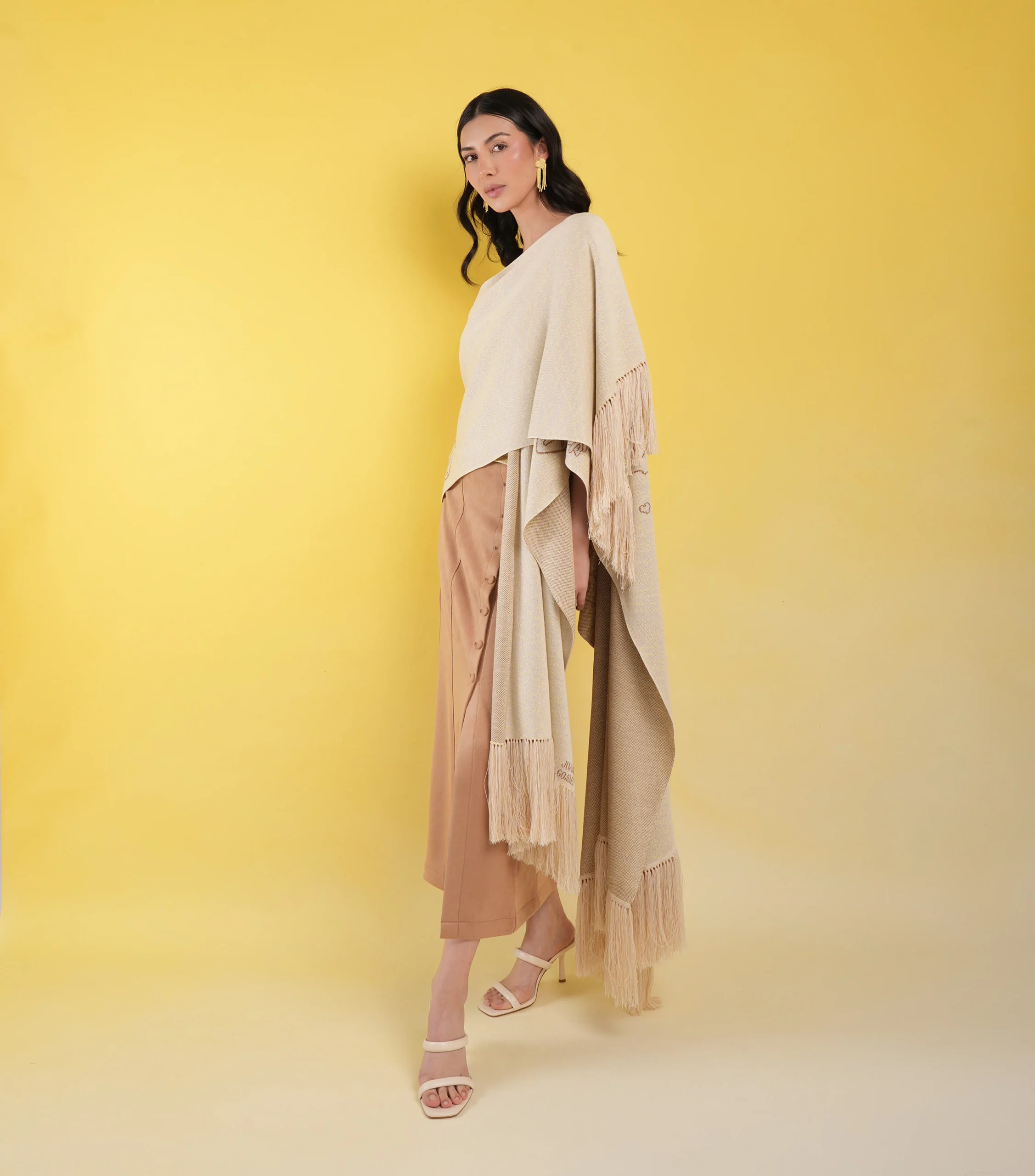 Maxi Poncho Origen